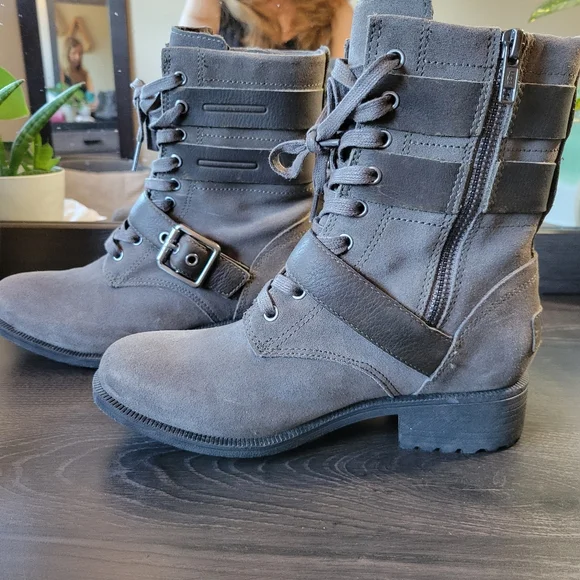 Zia Ugg boot - Picture 6 of 10